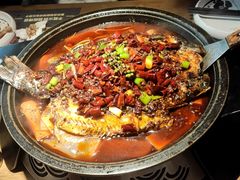 -吞鱼兽麻辣烤鱼(万达店)