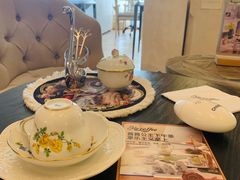 -Me Coffee下午茶艺术空间