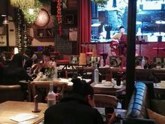 -胡桃里音乐酒馆(白云五号T5 MALL店)