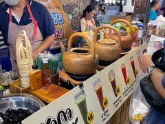 -席娜卡琳火车铁道夜市