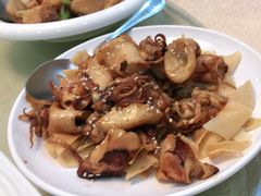 -鹏城人家海鲜酒家·23年老字号(较场尾店)