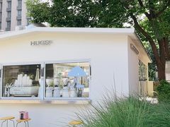 -HUGS coffee(东区店)