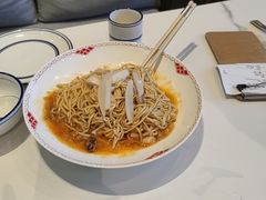 -雷峰塔·藕香居餐厅