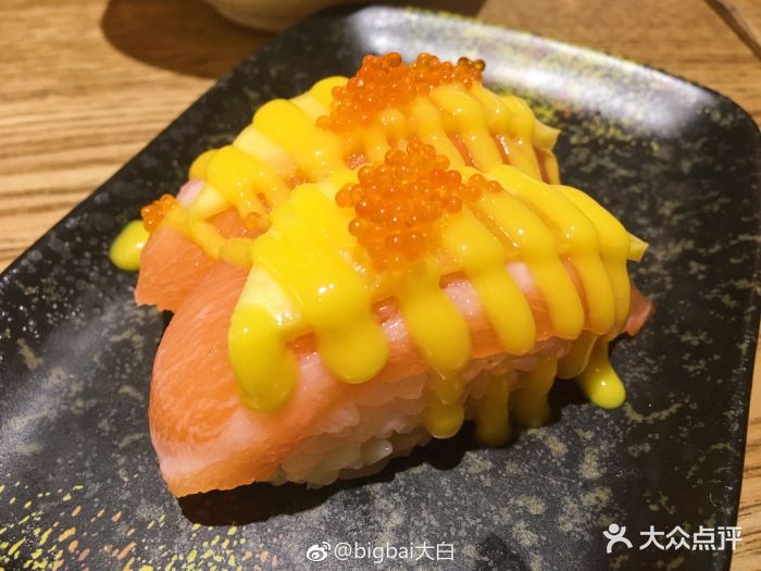 寿司猫(时尚桂成店)芒果三文鱼图片