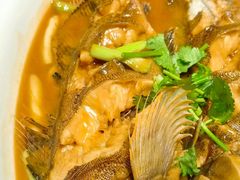 -小船渔村•大连菜•大连焖鱼(黄河路店)