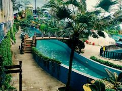 -龙脉温泉室内游泳馆