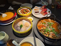 -蝴蝶里·粤菜·点心(滨江龙湖店)