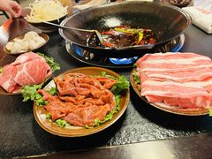 -渝井巷重庆老火锅(沈阳吉祥店)