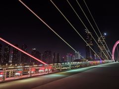 -南京眼步行桥