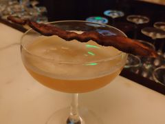 -LONG BAR 廊吧(外滩华尔道夫酒店)