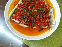 -胡子饮食店