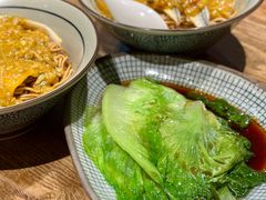 -蟹黄鱼·海派深夜面馆(巨鹿路店)