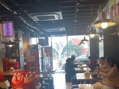 -肥汁米蘭香港米线(定西路店)