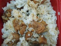 -杨铭宇黄焖鸡(新华路店)