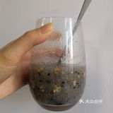 居然把我激动的拿着她的杯子拍了半天照