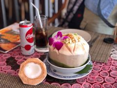 -卷心菜和避孕套餐厅(Pattaya)