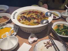 -太二酸菜鱼(天鹅湖万达店)