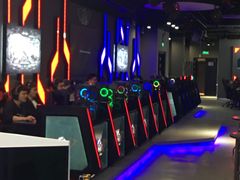 -网鱼网咖·电竞(南开百脑汇店)