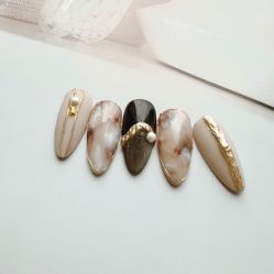 -BELLAREAL新美社