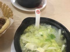 -闫家驴肉老店(华电一校店)