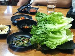 -肉甲韩国木炭烤肉(新壹街1店)