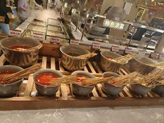 -山焱·炭火自助烤肉(周浦万达店)