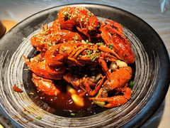 -肥肥虾庄·金牌油焖大虾(沙湖店)
