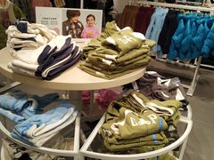 -GAP(王府井奥莱·香江小镇店)