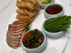 -梅利汴京烤鸭•开封豫菜地标店(东司门店)