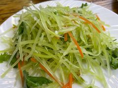 -溢心园香河肉饼总店