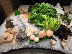 -余欢领鲜火锅(新街口店)