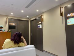 -爱康国宾体检中心(五角场万达广场分院)