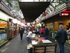 -万绿园
