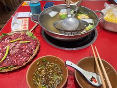 -潮汕·草根牛肉档(上海荟聚城市集市店)