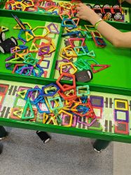 -莫莉幻想儿童乐园(三河燕郊永旺店)