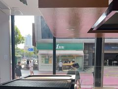 -老乡鸡(武汉中南梅苑小区地铁站店)