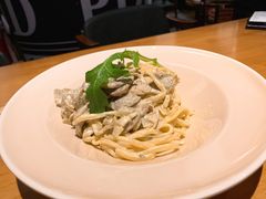 意大利传统车轮面-新贝乐意大利餐厅(苏州中心店)