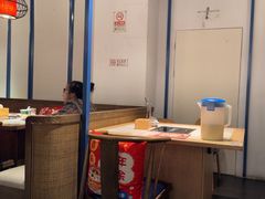 -尚尚仙·酸汤猪手·猪肚鸡火锅(华联万柳购物中心店)