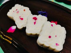 玫瑰山药糕-荷风细雨·中国茶宴(世纪大道店)