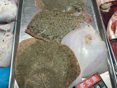 -卜蜂莲花(辽阳西路店)