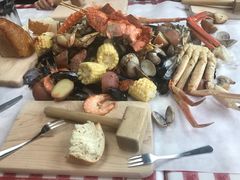 -The Crab Pot Seattle