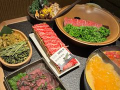 -三出山火锅(南京万象天地店)
