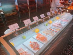 自助取餐区-广州花园酒店·凌璇阁旋转餐厅CAROUSEL360