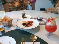 -ins森林童话餐厅coffee&bistro