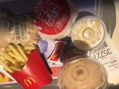 -麦当劳(江湾镇店)