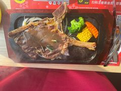 -海维克牛排馆HIGHWIC(右岸环宇坊店)