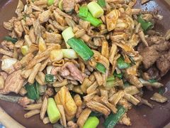 -龚师傅土菜馆.地道农家菜(魅力湘西店)