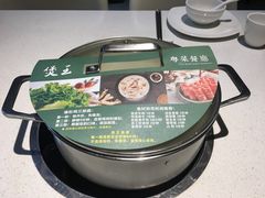 -煲王粤菜餐厅(中侨中心店)