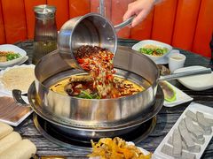 -老船舫·现做活鲜鱼馆(东郊记忆店)