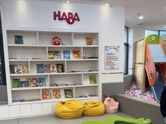 -龙格亲子游泳·水育早教运动中心(上虞钱江中心)